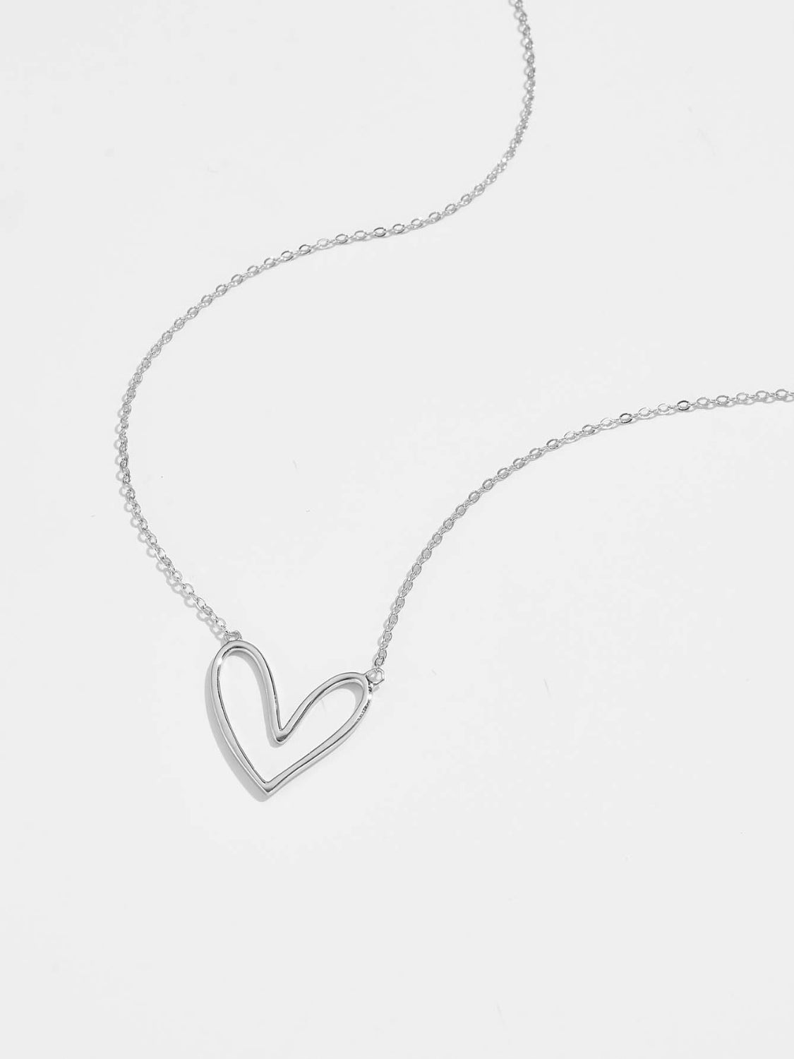 Collar con colgante de corazón en plata de ley 925